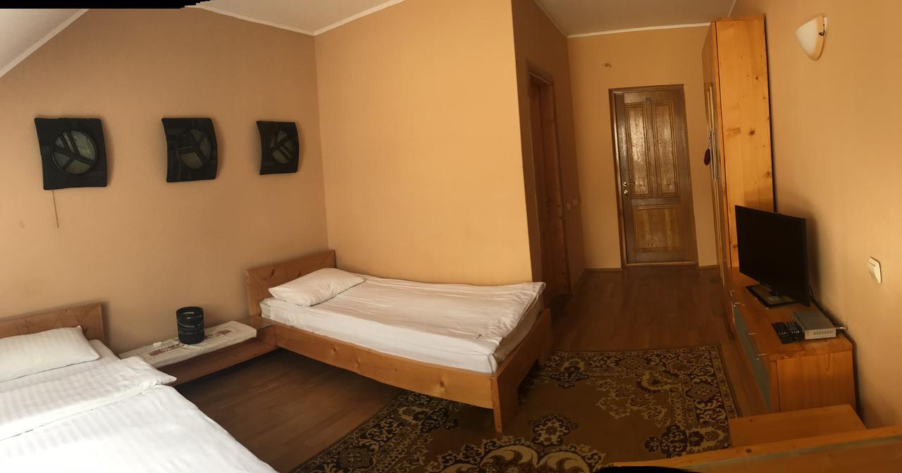 Complex Vivcharyk Hotel Skole ภายนอก รูปภาพ